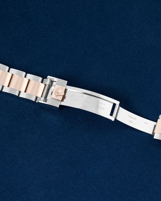 Rolex GMT Master II 126711 CHNR Image 4